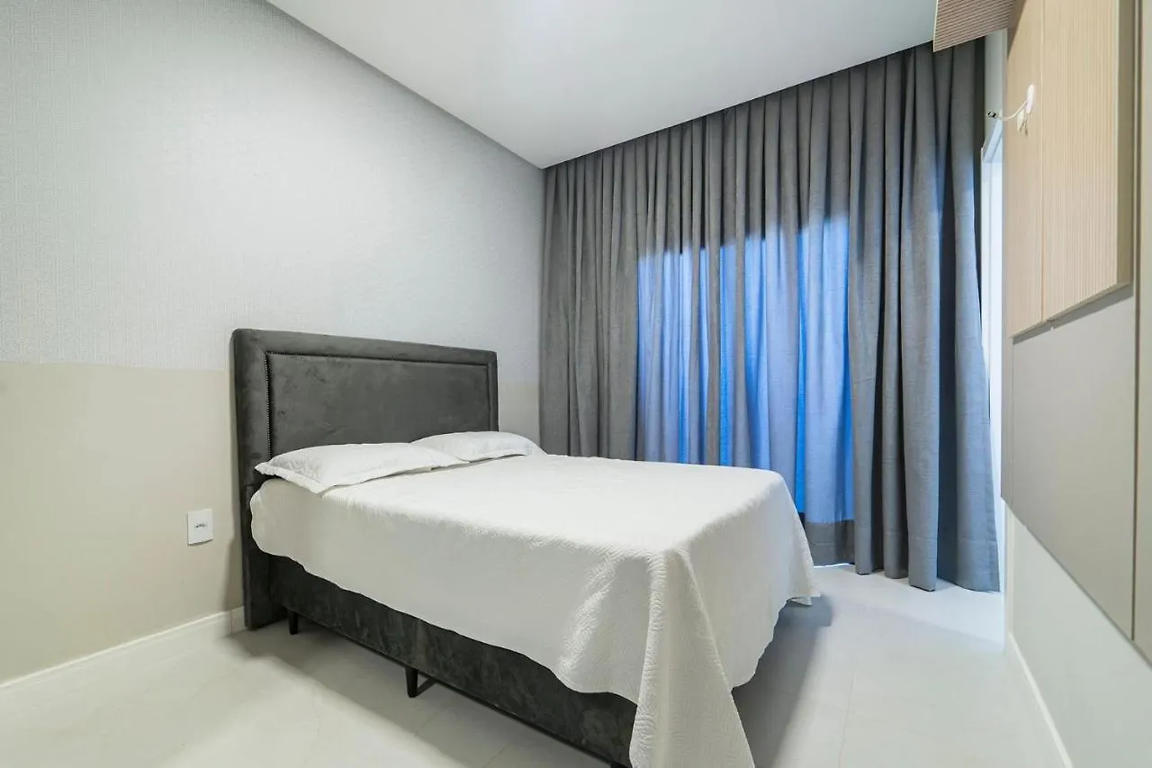 Aluguel Apartamento 2 Suites Bombinhas